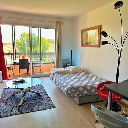 Grand Studio Avec Piscine Presqu'Ile De Giens Hyeres Ngoại thất bức ảnh